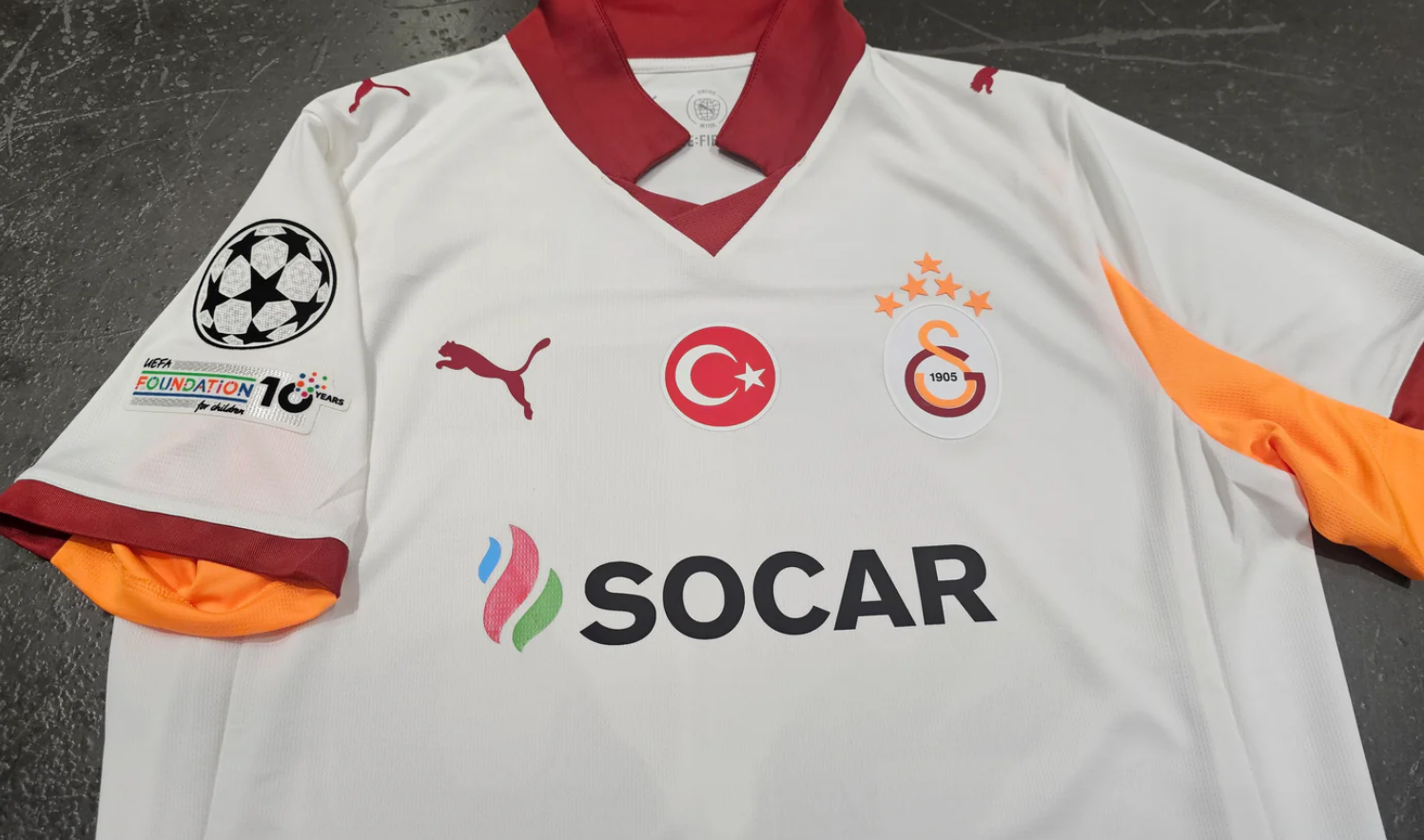 Galatasaray Away 2025 / 2026